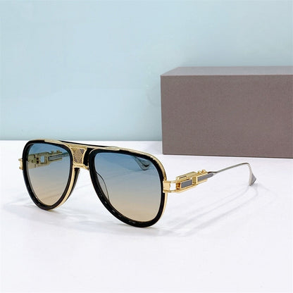 Fashionable unisex aviator sunglasses, UV-blocking lenses, essential eye protection for all outdoor activities.