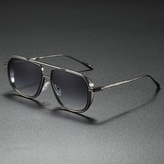 Classic unisex aviator sunglasses with metal frame for glare reduction & UV protection. Essential summer eyewear.