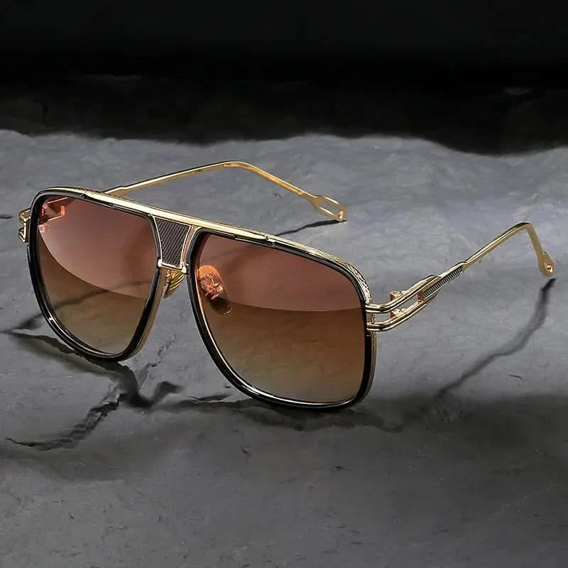 Stylish unisex classic aviator sunglasses featuring a gold frame, perfect for timeless fashion & sun protection.