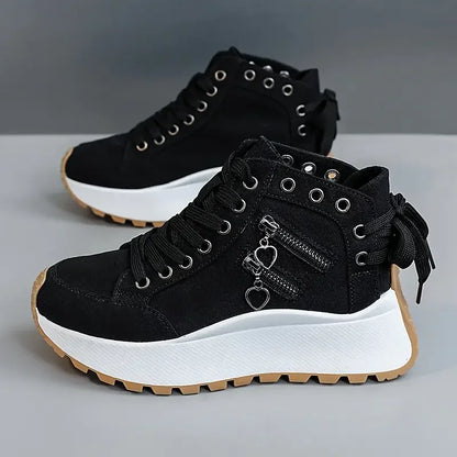 Robust denim lace-up shoes, a stylish and comfortable choice for unisex casual and daily wear.