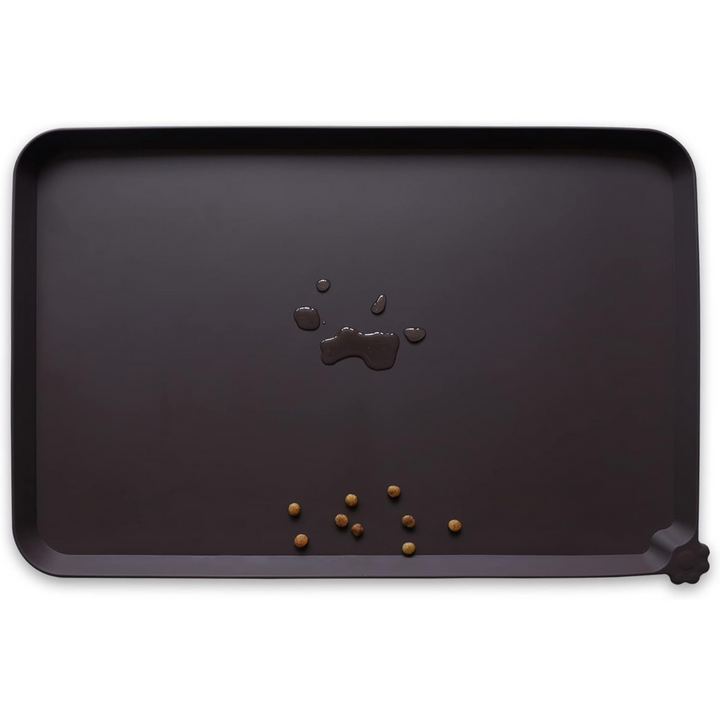 Easy-clean pet feeding mat, waterproof silicone, prevents spills, keeps kitchen floors spotless.