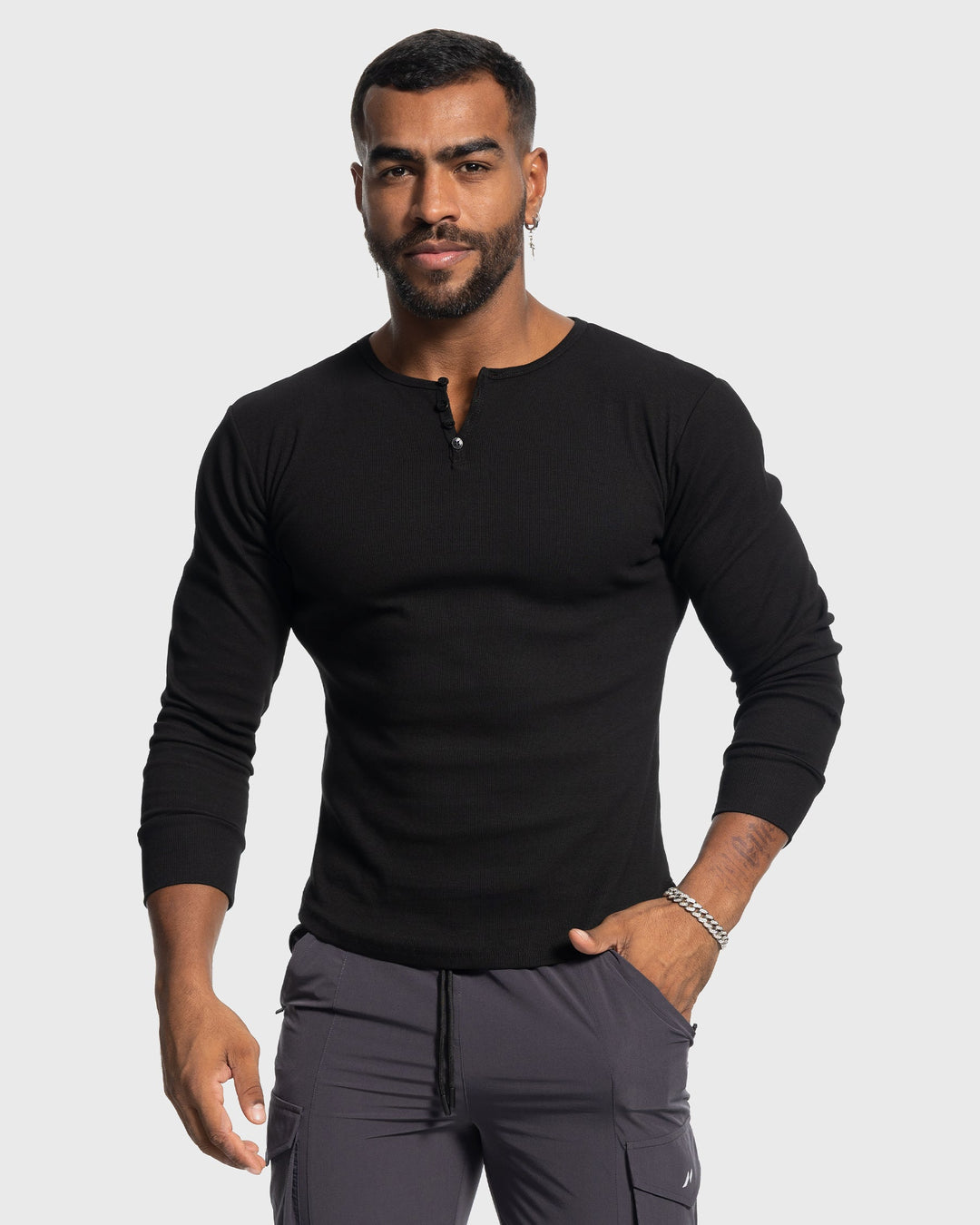 Men's fashion essential: the Siena Ribbed Henley with a refined button detail.