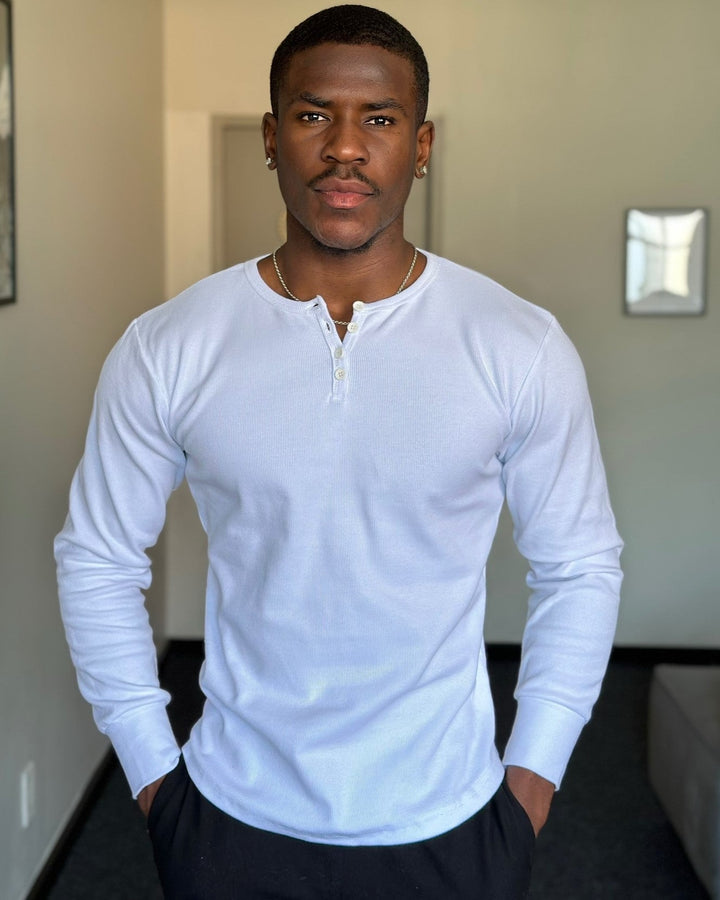 Close-up of the Siena Ribbed Henley's unique ribbed texture & durable stitching.
