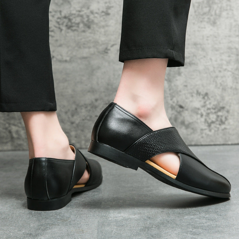 Men's comfortable casual loafers, an essential for any wardrobe. Easy to slip on.