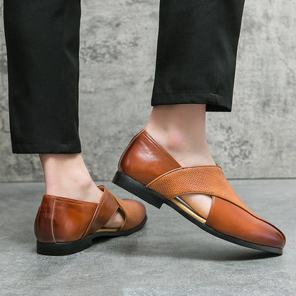 Timeless men's casual loafers, a blend of comfort and classic elegance for any outfit.