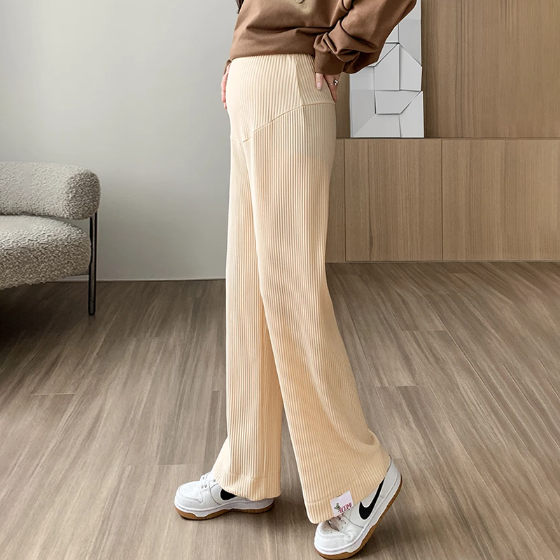 High-waisted wide leg maternity pants, offering comfortable stretch for women's pregnancy fashion.