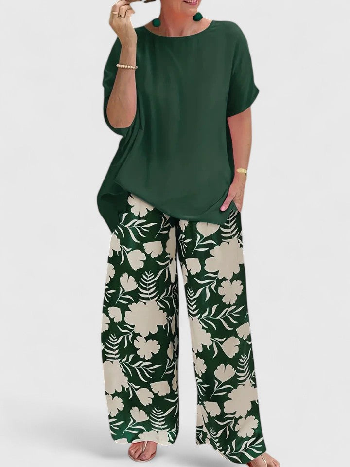Stylish pull-on women's lounge pants for ultimate comfort & relaxed everyday fashion.