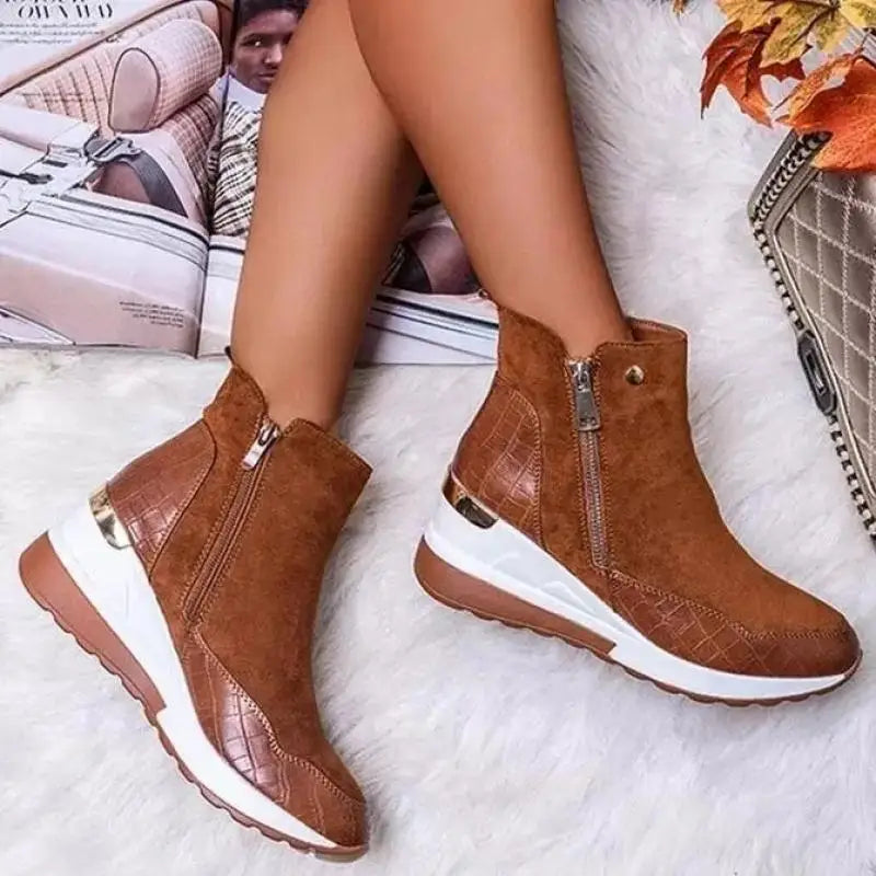Close-up of arch support in women's comfortable mid-top sneakers, ensuring support for walking.