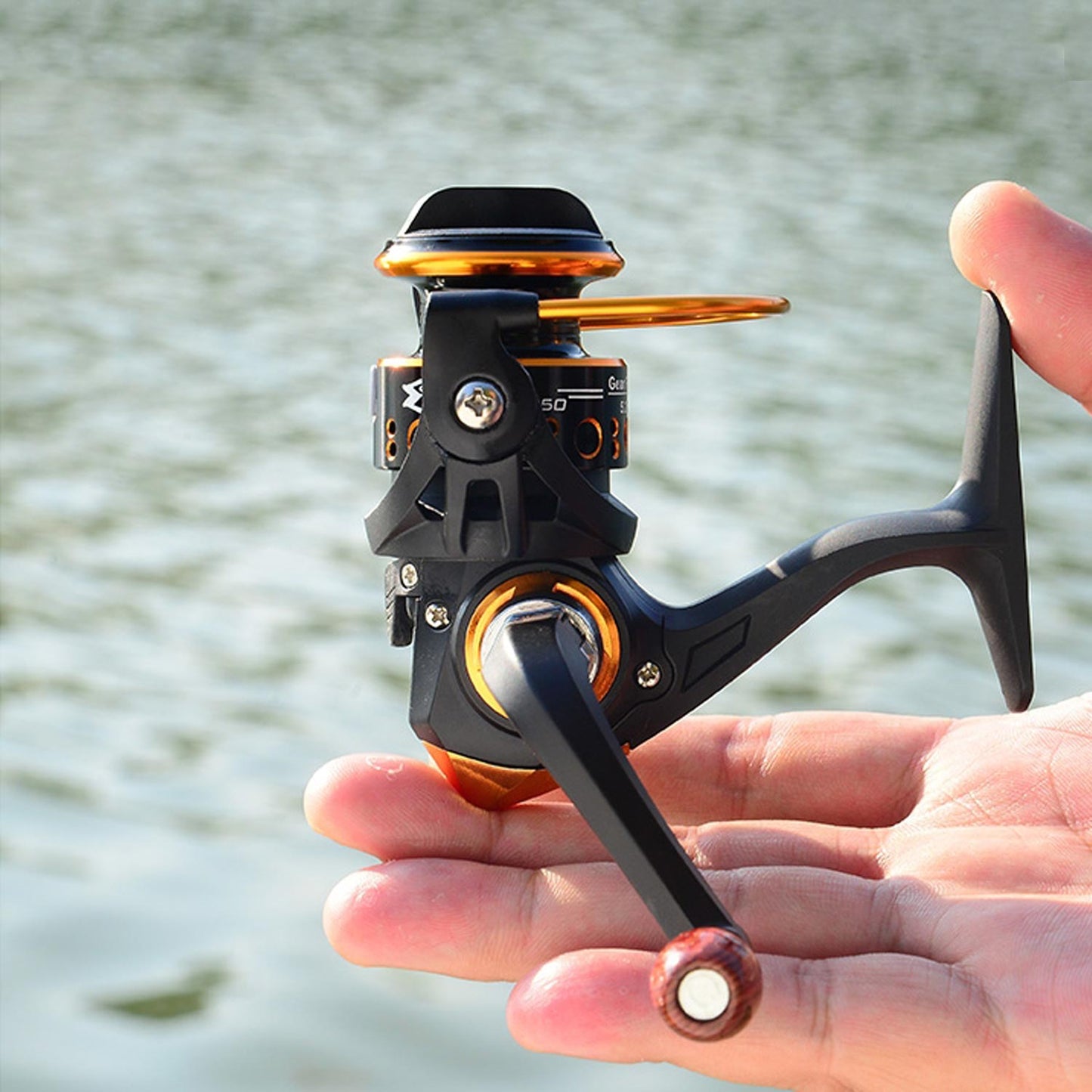 Compact spinning reel, your go-to gear for successful freshwater fishing trips