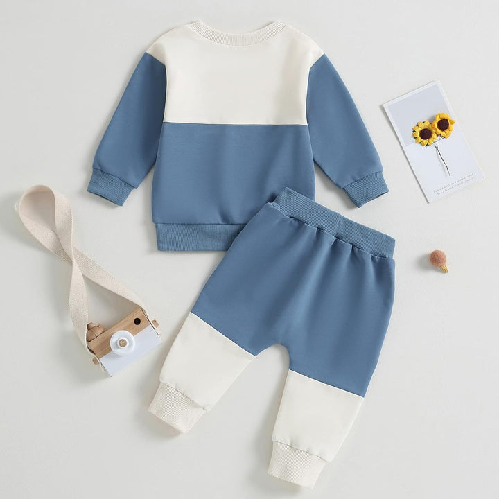 Soft baby winter set: contrasting sweatshirt & matching jogger trousers for warmth.