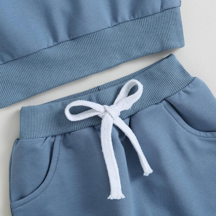 Baby winter fashion: two-piece jogger set with contrasting top and pants.
