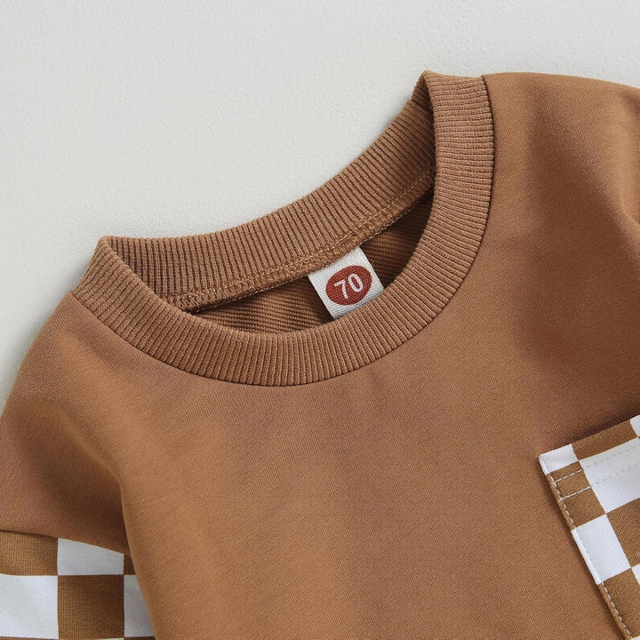 Baby winter fashion statement: contrast sweatshirt & trendy jogger trousers.