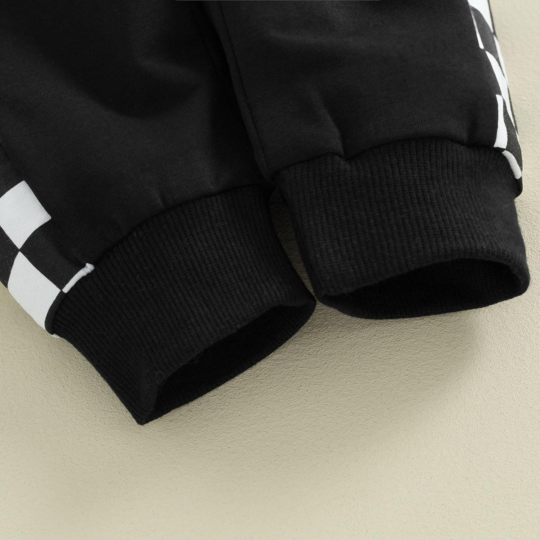 School-day baby winter jogger: contrast sweatshirt & comfy trousers.
