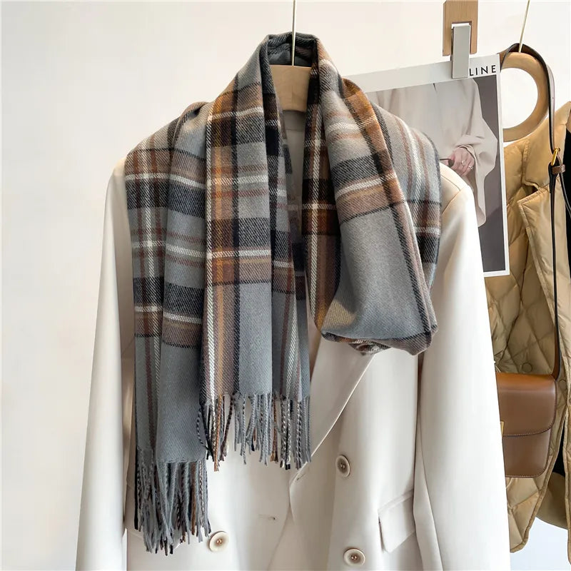 Soft women's plaid cashmere scarf. A warm & elegant winter accessory, perfect for cozy fall fashion outfits.