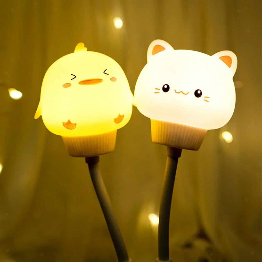 Unisex CuddleLight animal night light, a decorative LED lamp with timer function for a child's bedroom.