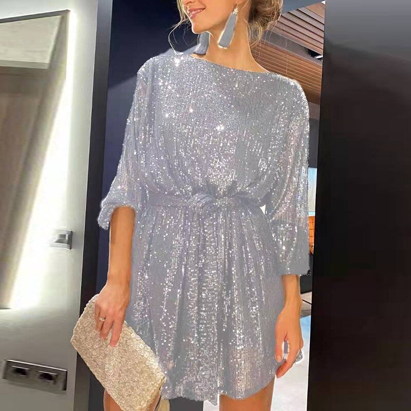 Versatile women's sequin mini dress; a dazzling short party dress suitable for various events.