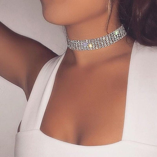 Dazzling women's crystal rhinestone choker necklace, a glamorous fashion accessory for any party.