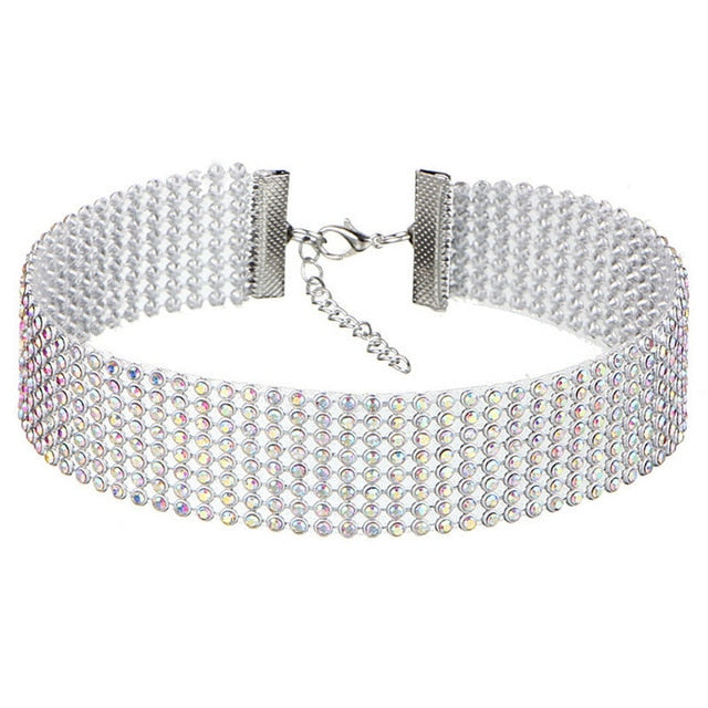 Beautifully crafted women's choker necklace with sparkling crystals and dazzling rhinestones.