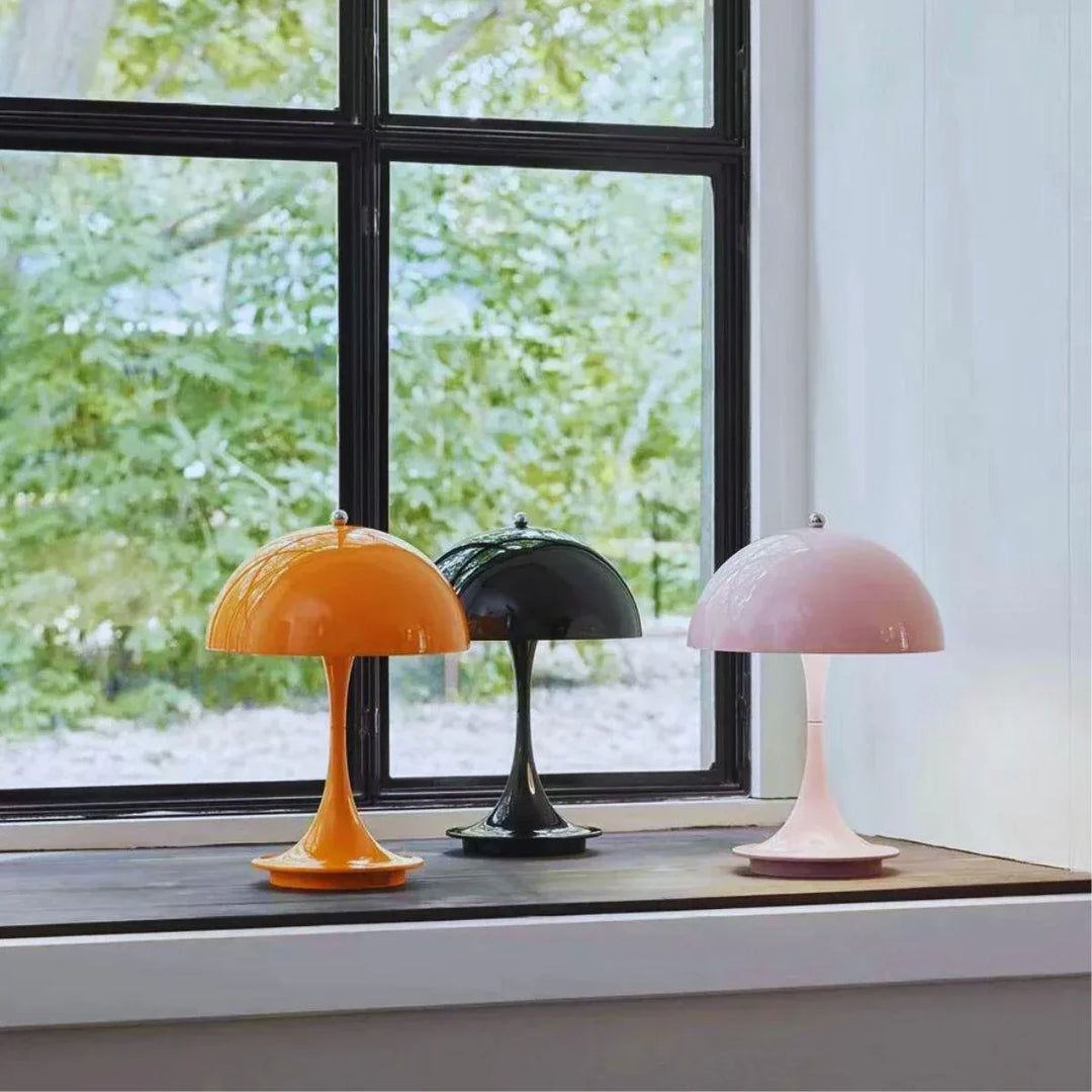 Dimmable wireless flower bud lamp, BloomGlow, for modern accent lighting and stylish home decor.