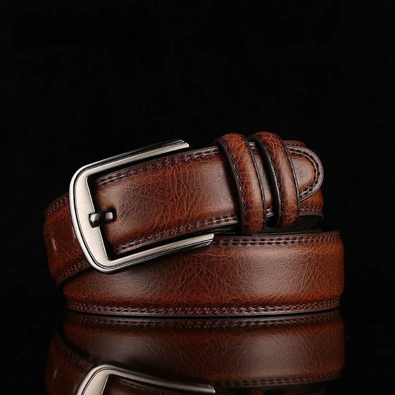 Premium men's full-grain leather belt, offering superior durability and classic men's fashion style.