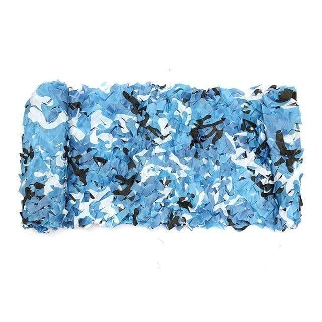 Green camouflage net for hunting, a versatile outdoor gear for sun protection and concealment.