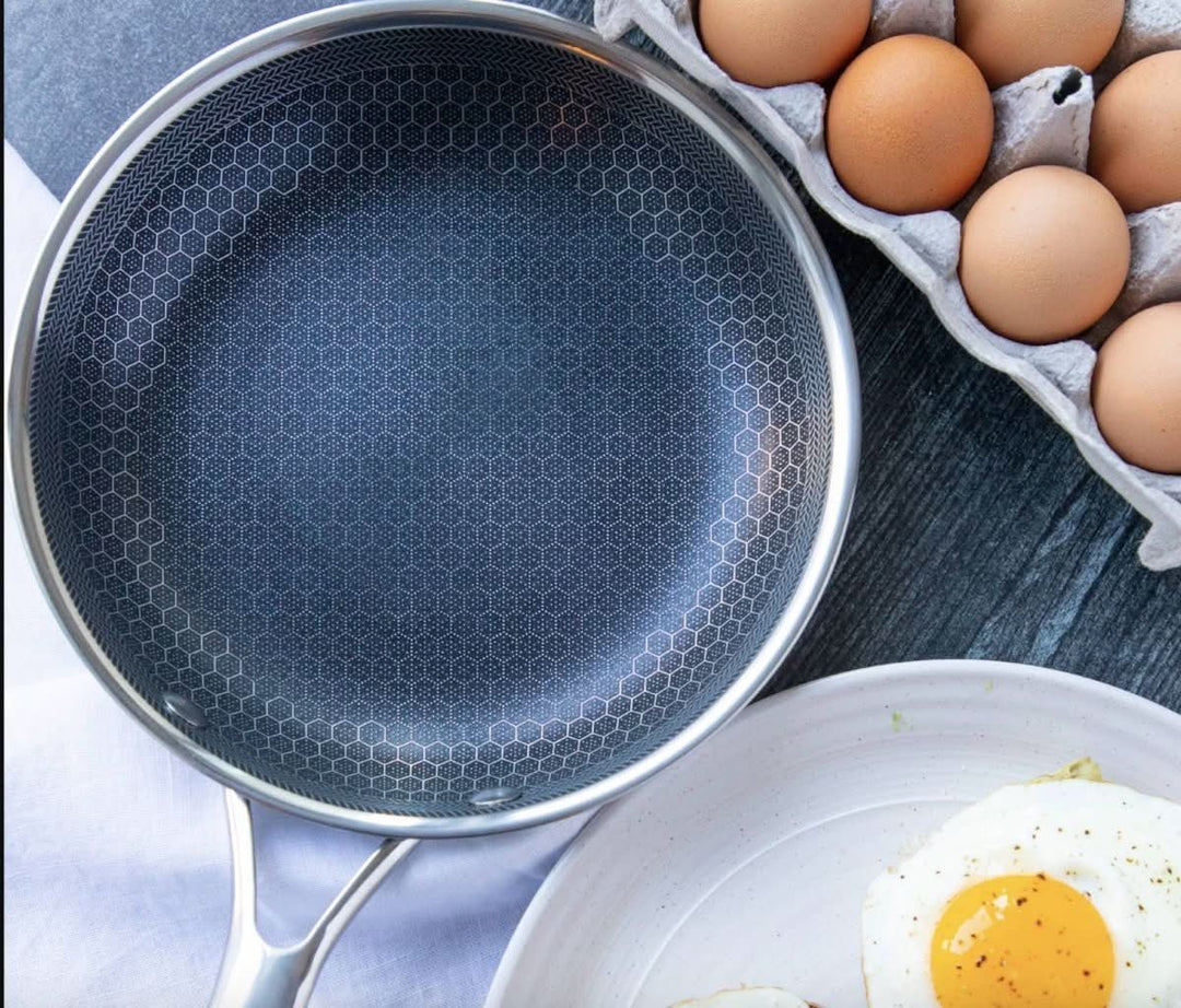 Versatile stainless steel frying pan with advanced non-stick coating for searing, sautéing, and everyday meals.