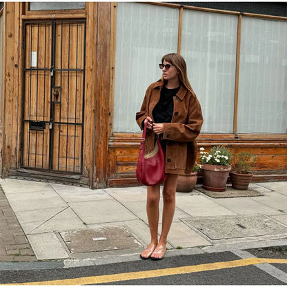 Fashionable women's brown loose jacket, great for everyday wear & versatile transitional outerwear.