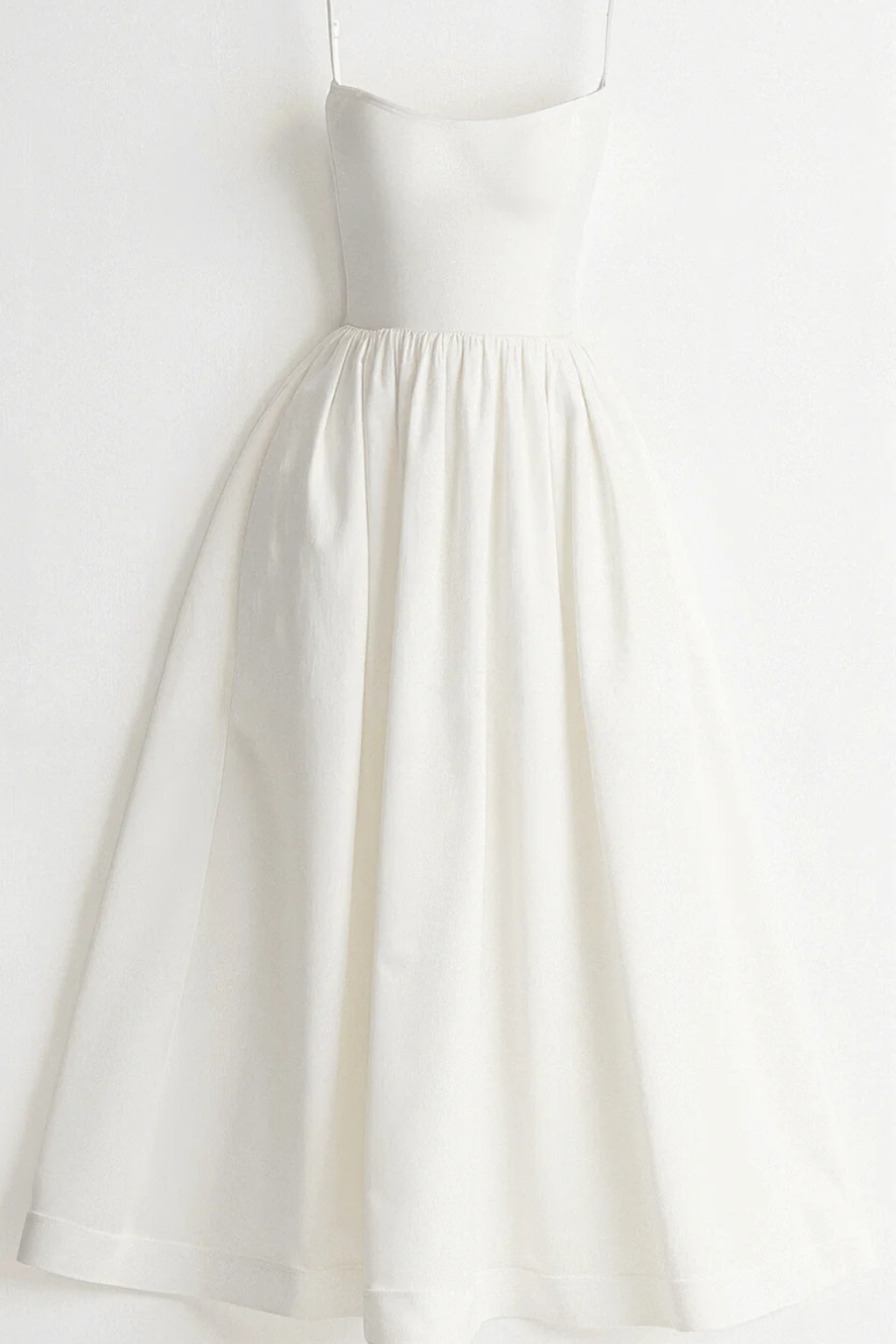 Classic Women's Spaghetti Strap Midi Sundress. Flowing midi dress for ultimate feminine summer fashion.