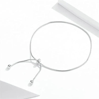 Fashionable women's adjustable chain anklet, perfect as a delicate jewelry gift for her.