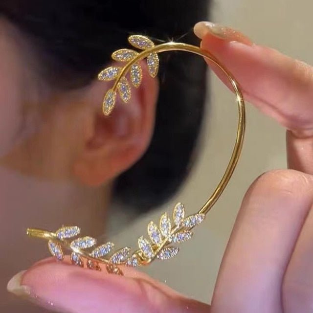 Adjustable clip on earrings for unpierced ears. Elegant women's fashion jewelry, comfortable ear clips.