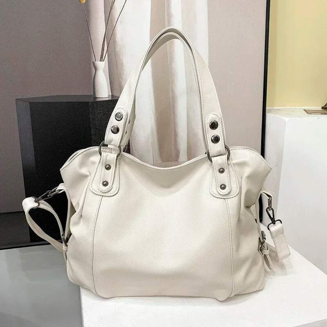 Classic style women's luxury leather shoulder bag, EliteCarry, an elegant everyday purse and versatile handbag.