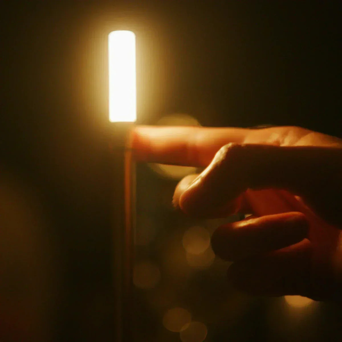 Modern elegant LED table lamp, a versatile and portable lighting solution for your home.