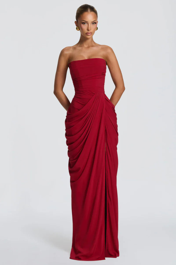 Sophisticated women's occasion maxi dress, an elegant flowing gown for formal evening wear.