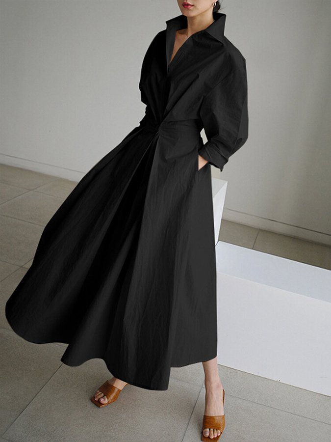 Elegant women's long maxi dress, a sophisticated flowy design for both casual and evening events.