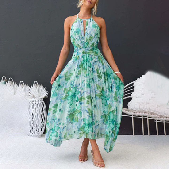 Comfortable women's floral maxi dress with a halter neck, an elegant option for summer weddings.