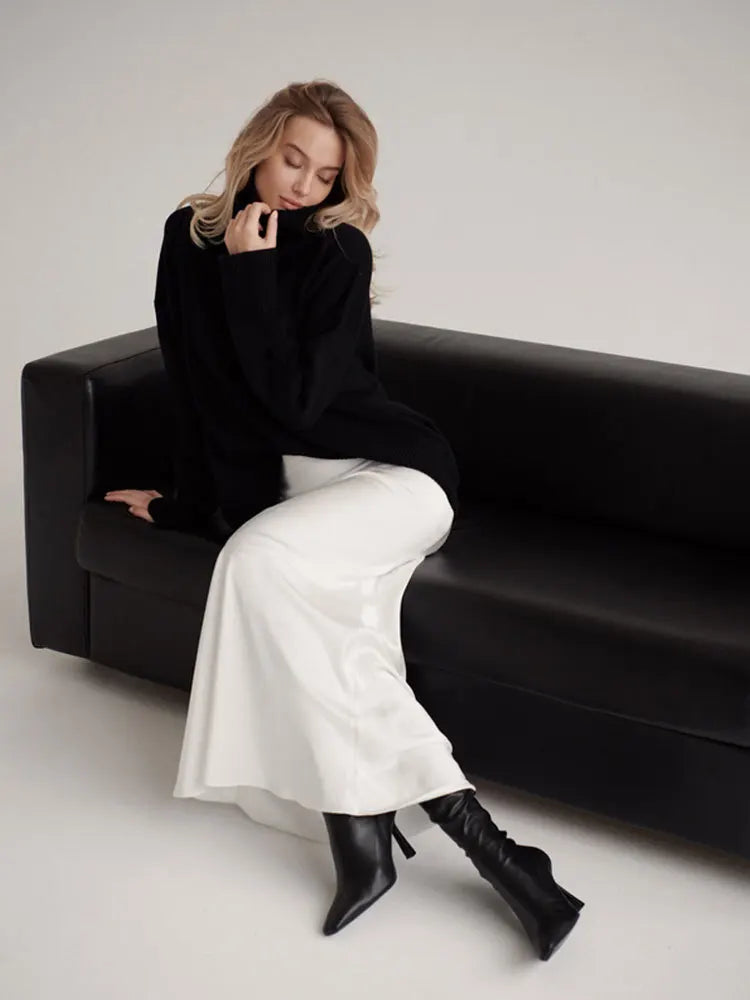 Formal women's high waist fishtail maxi skirt, a sophisticated choice for evening galas.