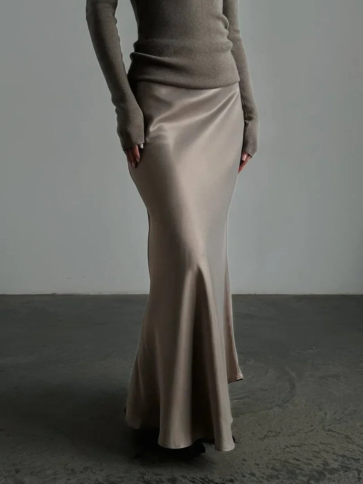 Glamorous high waist fishtail long skirt, ideal for women's evening galas & formal events.