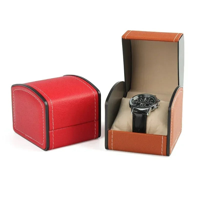 Luxurious men's single watch storage case. Elegant timepiece organizer offering superior protection and style.