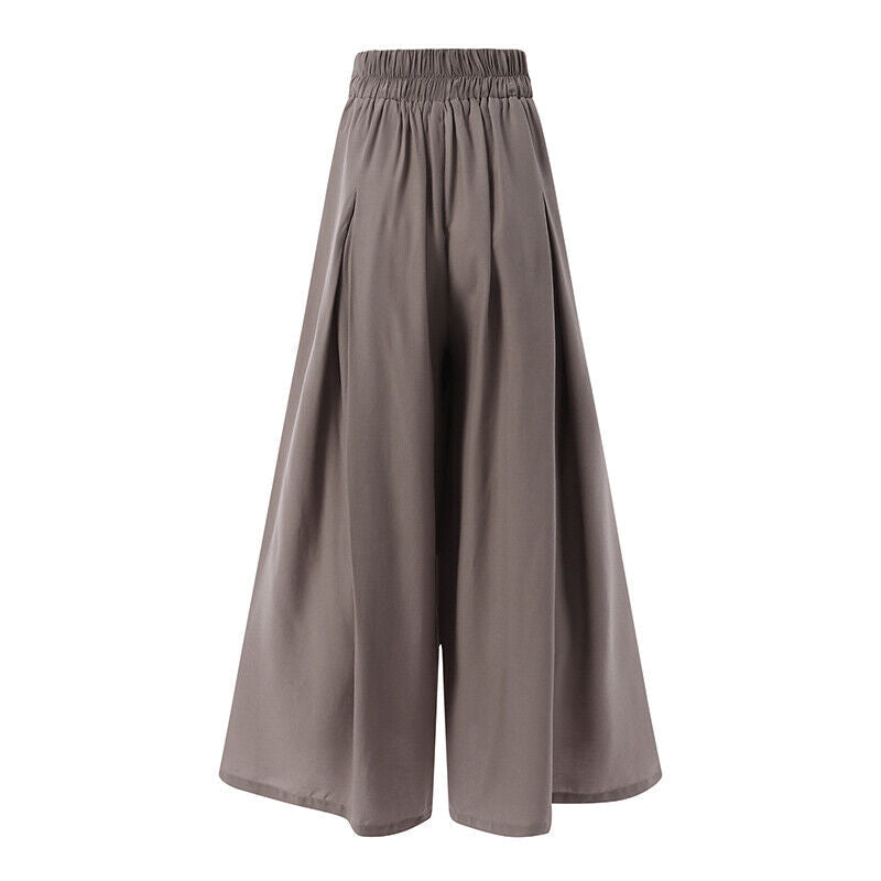 Flowing wide leg of comfortable plus-size palazzo pants, elegant and stylish workwear.