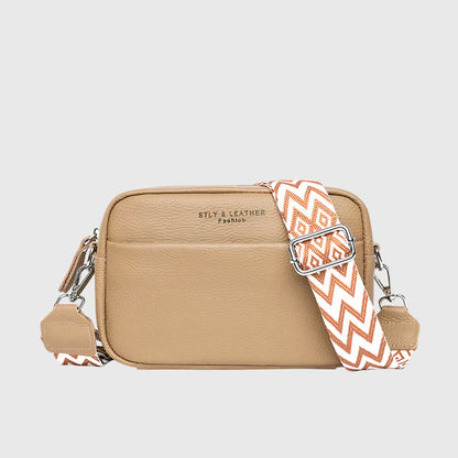 Women's elegant shoulder bag, a fashionable synthetic leather accessory for everyday use.
