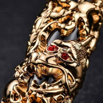 Sophisticated unisex fountain pen featuring a detailed dragon, ideal for fine writing and office use.