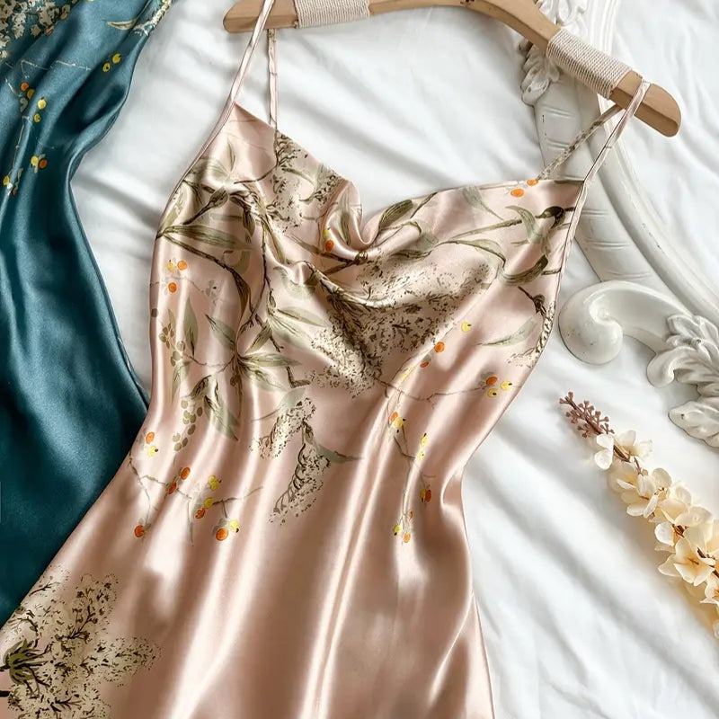 Comfortable Velina floral sleepwear for women, featuring a relaxed fit, adjustable straps, and elegant botanical print.