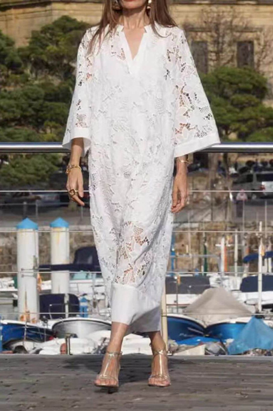 Comfortable women's long maxi dress with a flowing silhouette, ideal for evening events, summer parties, or casual elegance.