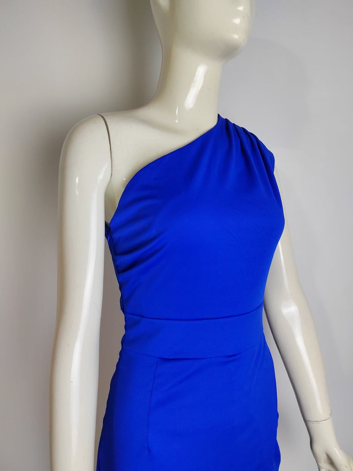Flowing asymmetrical drape formal maxi dress for women. Features a chic slit, perfect as an elegant evening gown.