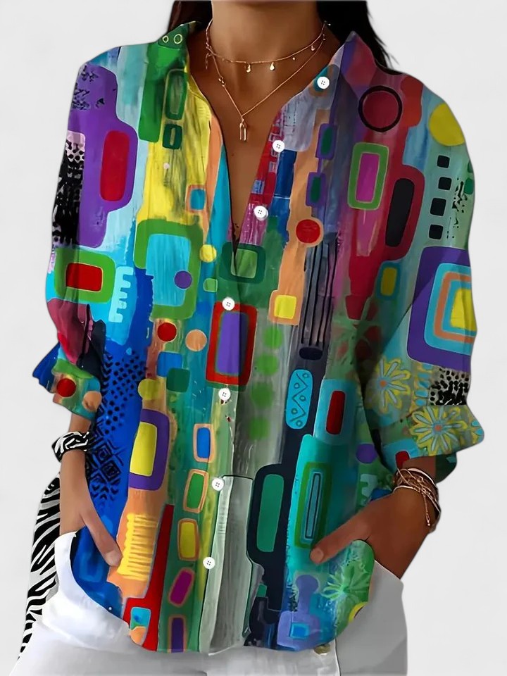 Elegant women's blouse with chic geometric pattern, perfect for office or versatile fashion wear.