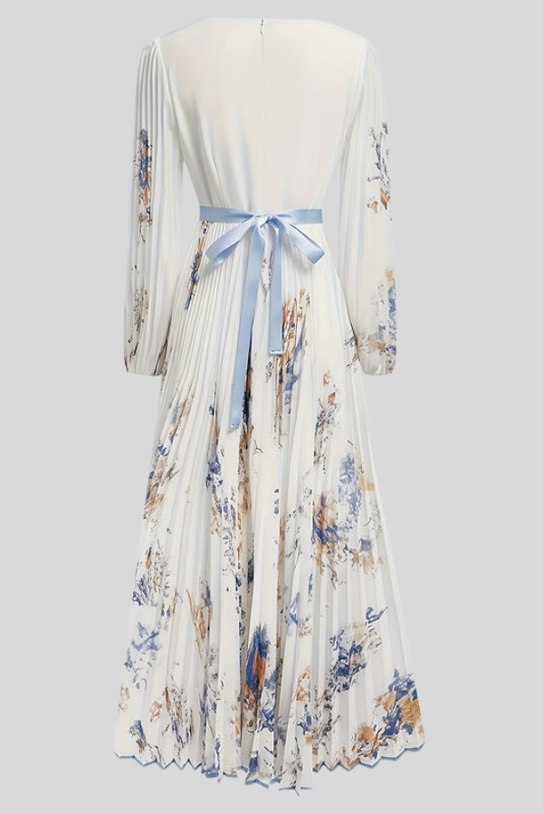 Bohemian pleated midi dress for women, elegant and versatile for summer, featuring a comfortable and fashionable design.
