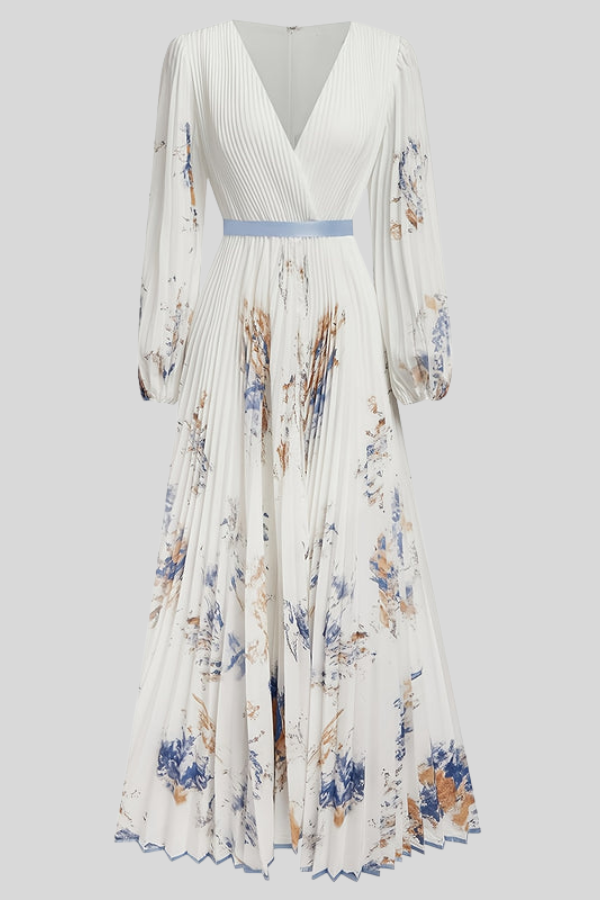 Fashionable women's elegant bohemian midi dress, pleated with puff sleeves and V-neck, ideal for summer occasions.