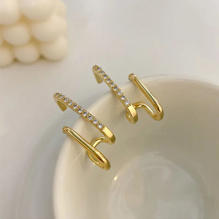 Gift for her: Elegant Crystal Claw Stud Earrings. Sparkly women's jewelry, perfect for special occasions & fashion.