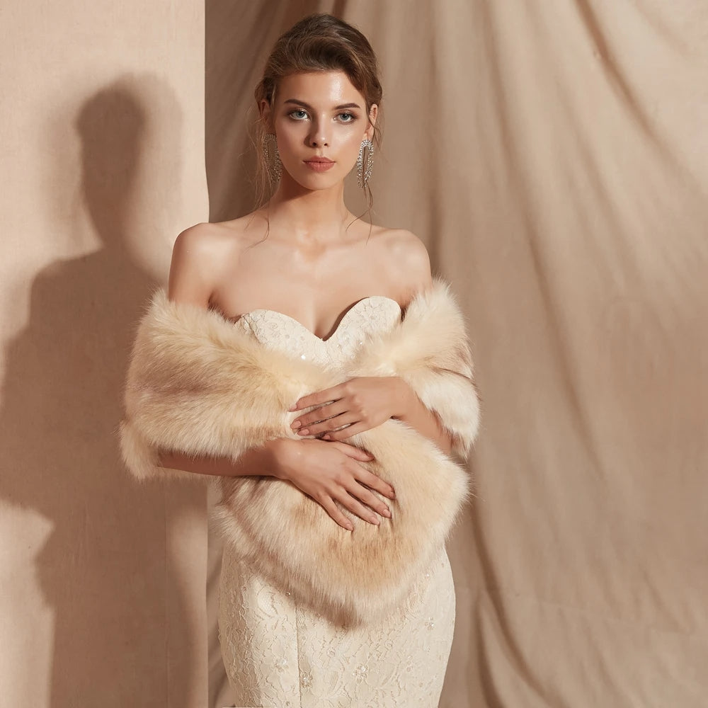 Stylish women's elegant faux fur shawl, a versatile fashion accessory to elevate any outfit.