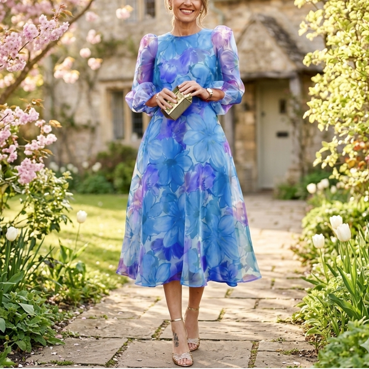 Versatile women's floral print midi dress. An elegant choice for summer fashion, parties, or any occasion.